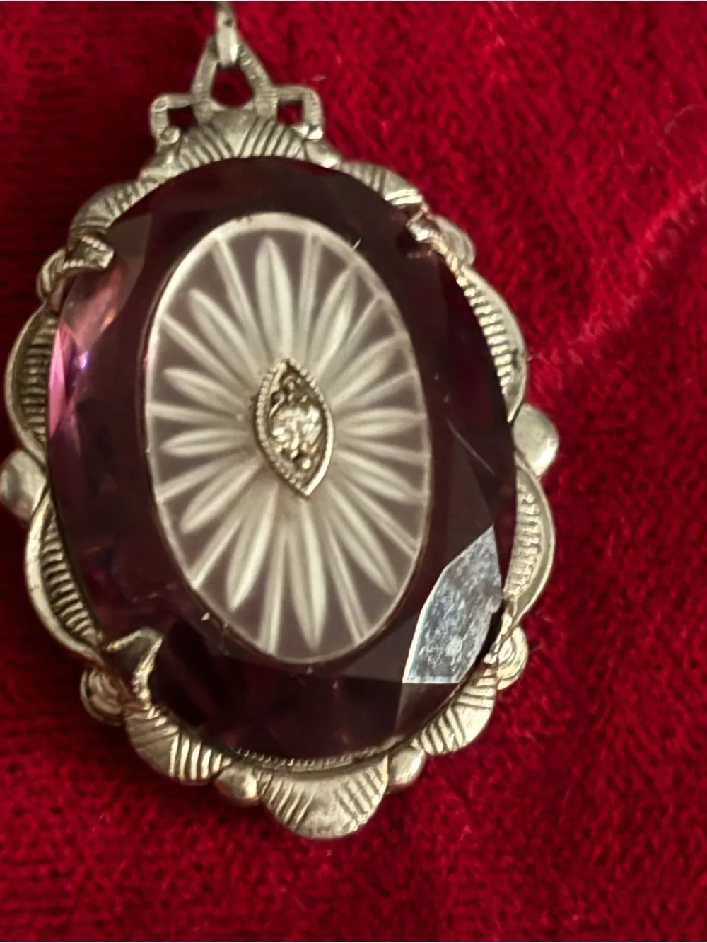 Gorgeous, vintage silver camphor glass,  necklace